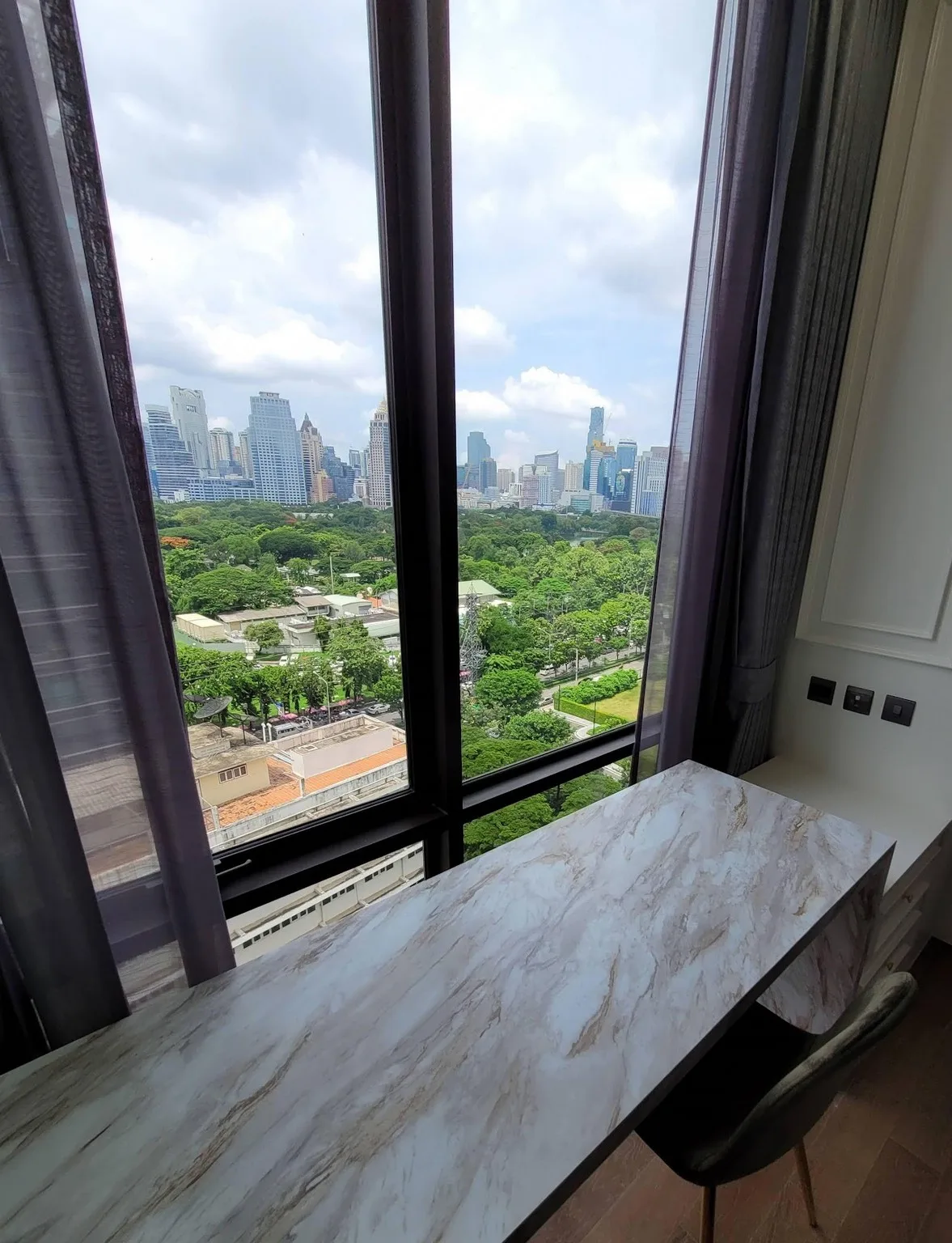 Property photos for Muniq Langsuan