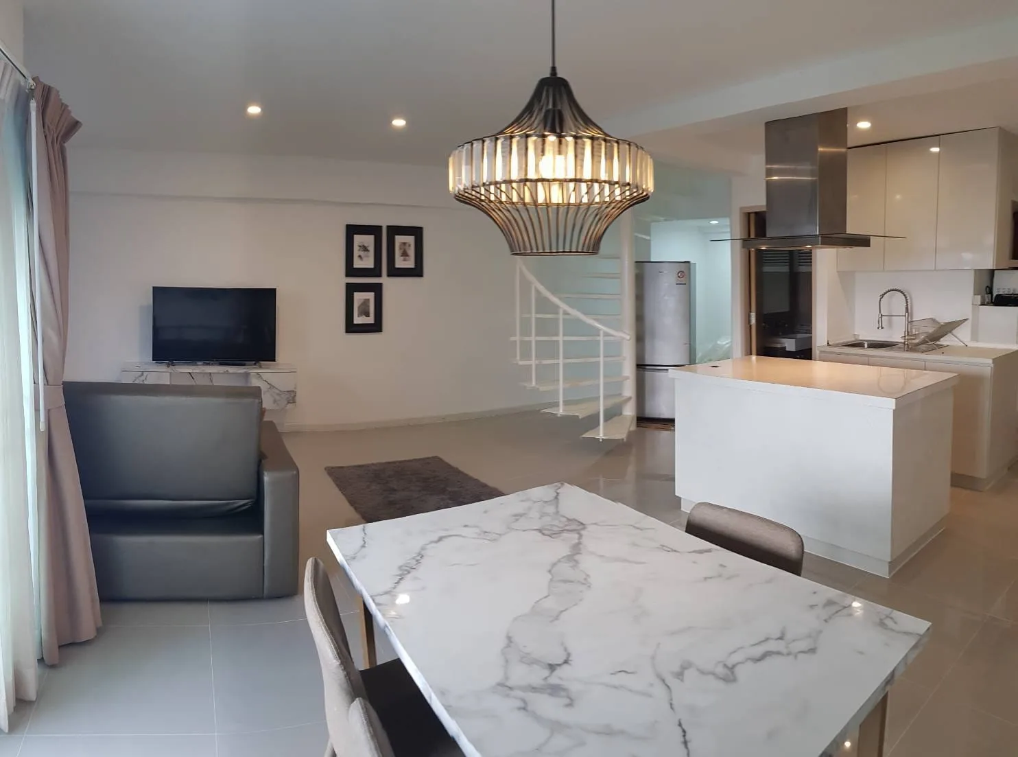 Property photos for Thonglor Tower