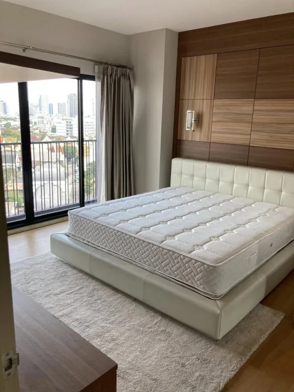 Property photos for Noble Reveal