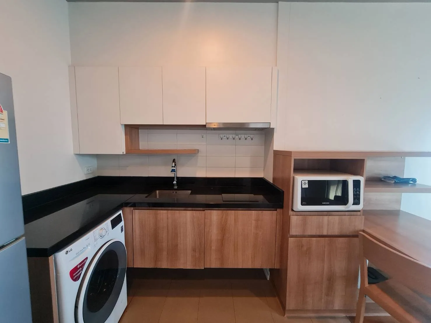 Property photos for Blocs 77