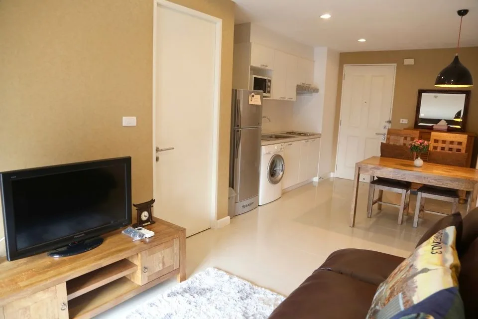 Property photos for The Clover Thonglor