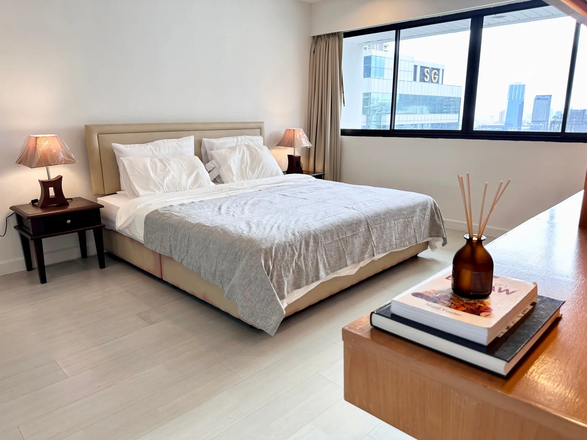Property photos for The Royal Place 2