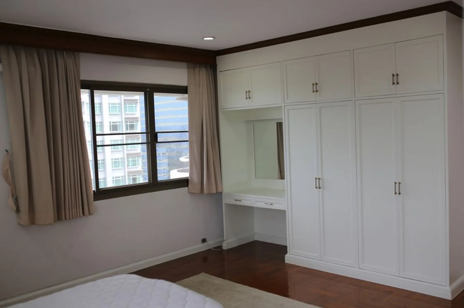 Property photos for Tower Park