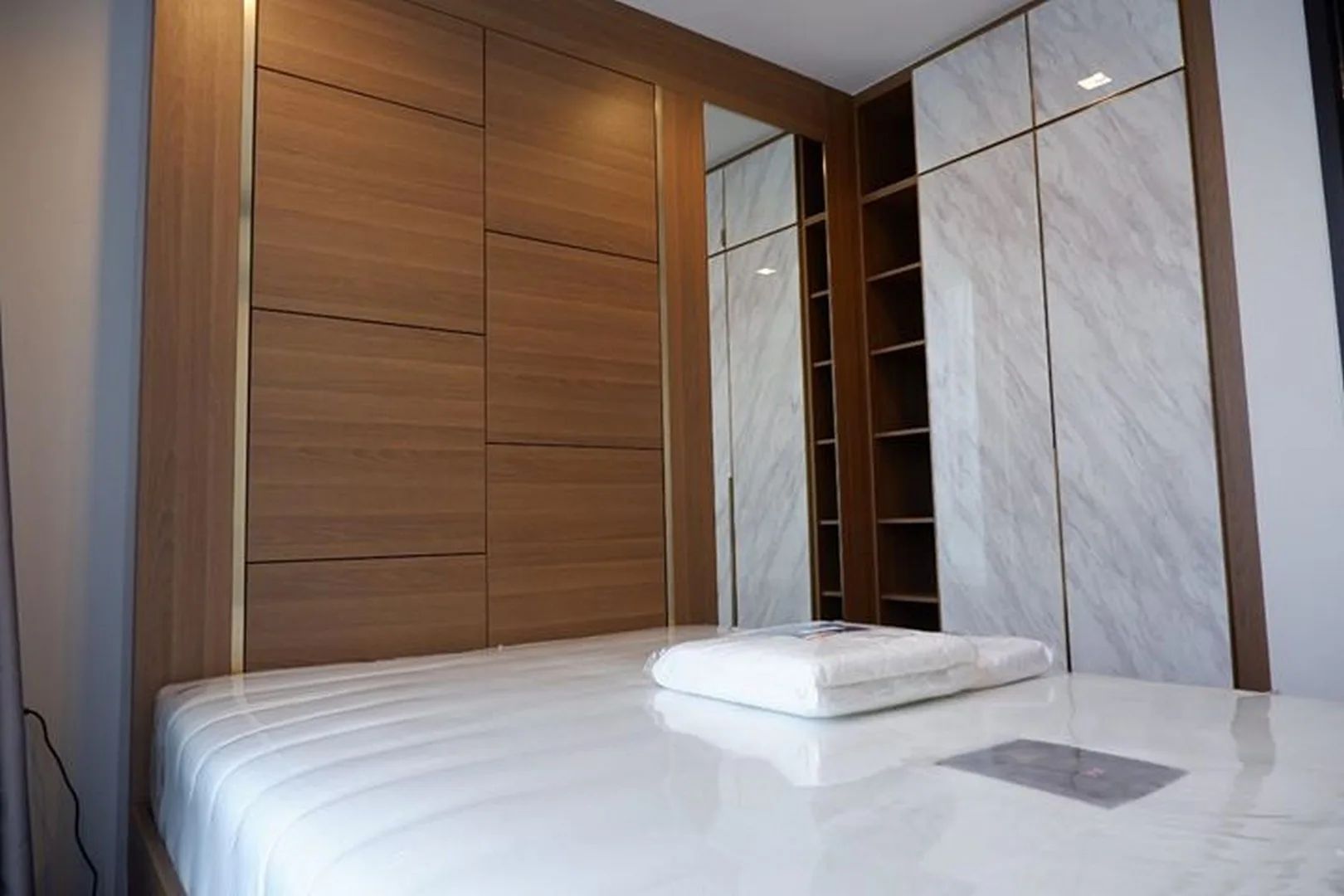 Property photos for Wish Signature  Midtown Siam