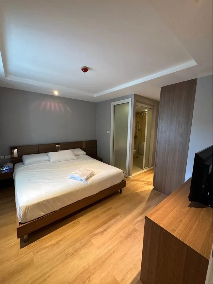 Property photos for Le Nice Ekamai
