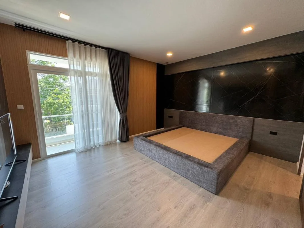 Property photos for Mantana Bangna-wongwaen