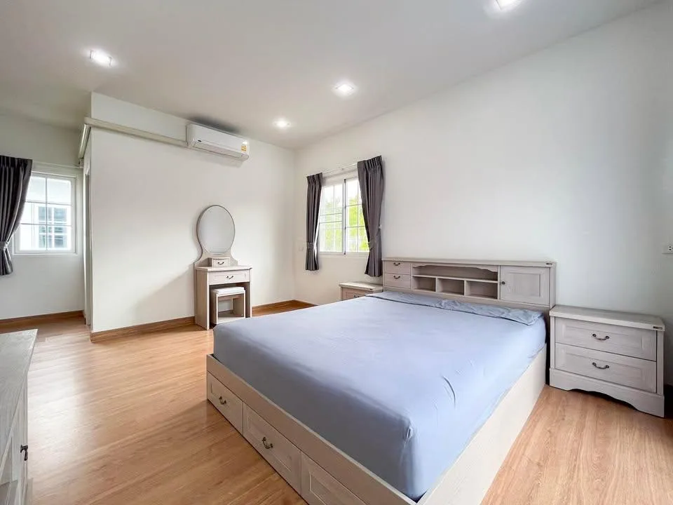 Property photos for Golden Neo Sathorn