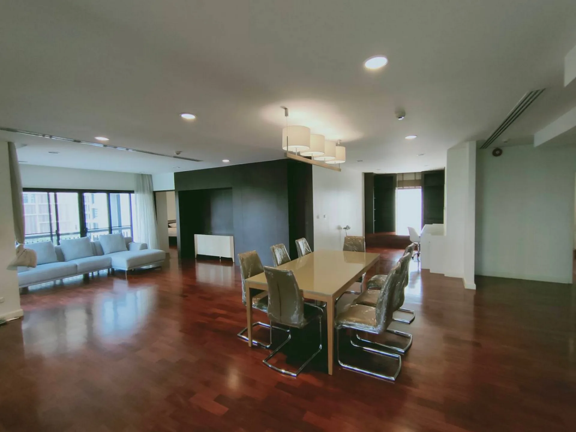 Property photos for Tonson Court