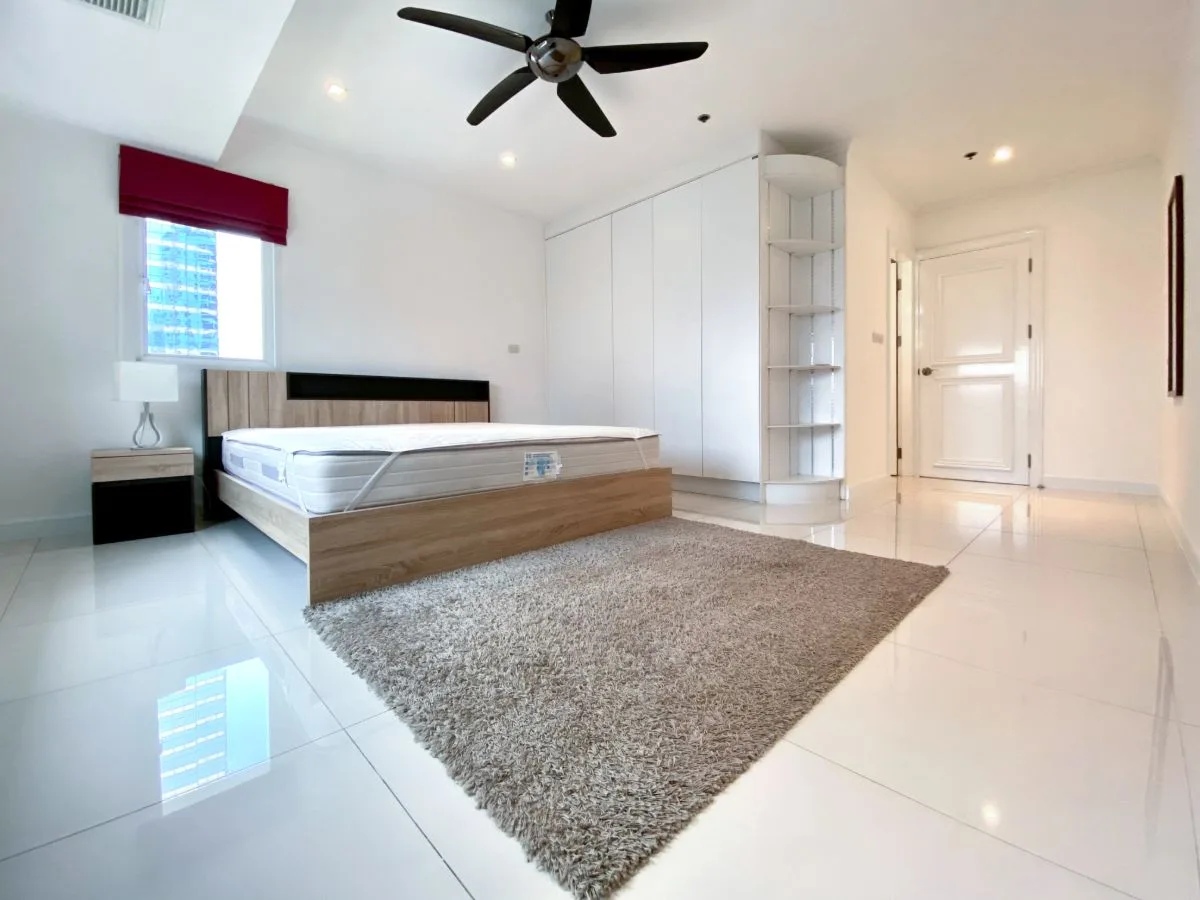 Property photos for Kallista Mansion
