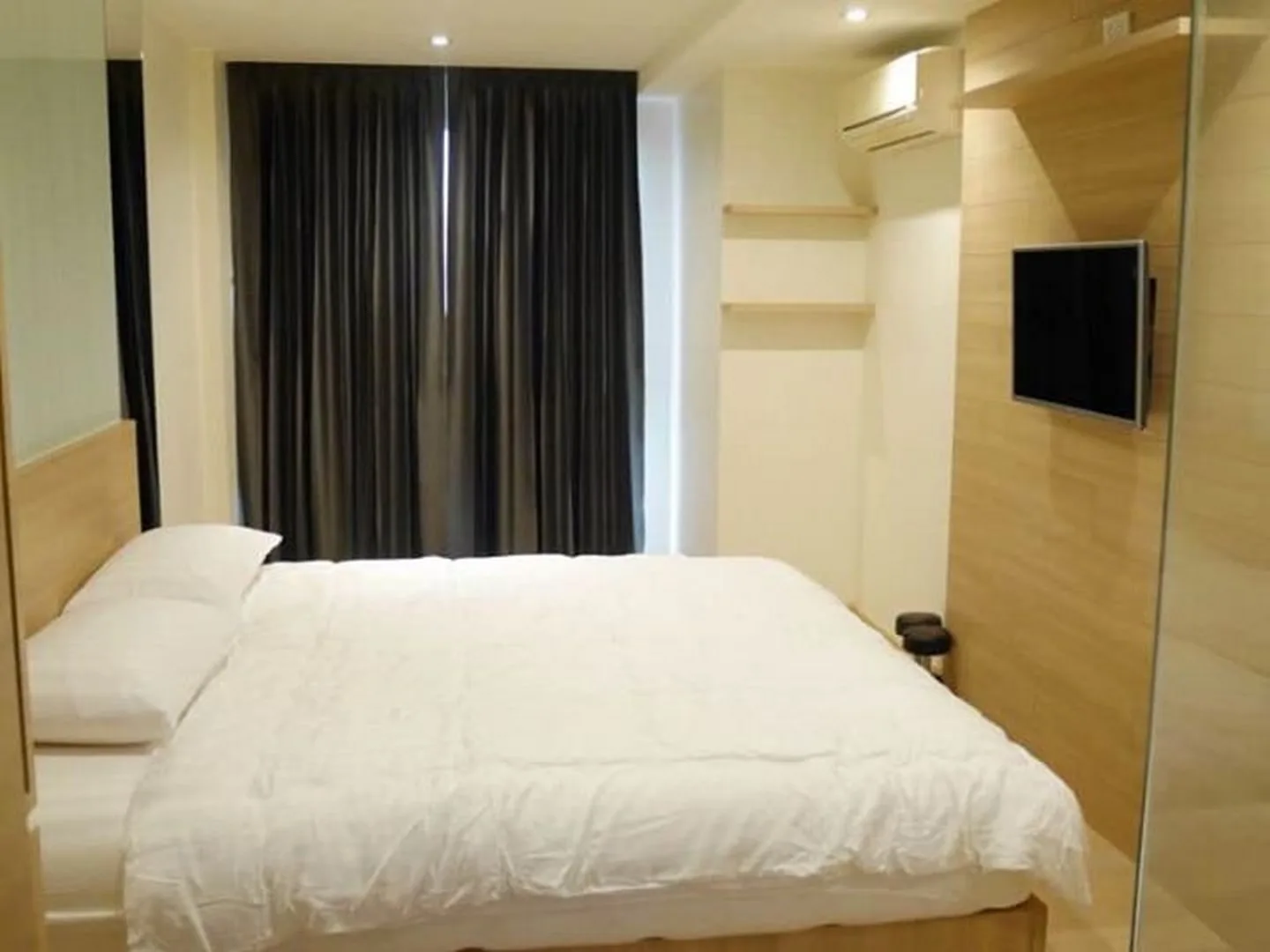 Property photos for SOCIO Reference 61