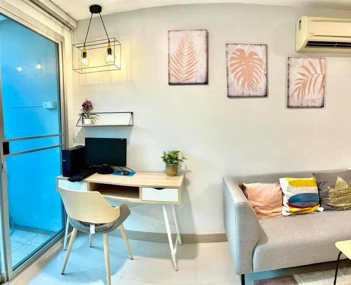 Property photos for The Clover Thonglor