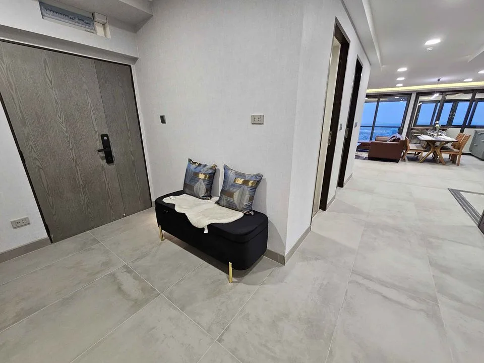 Property photos for The Waterford Diamond