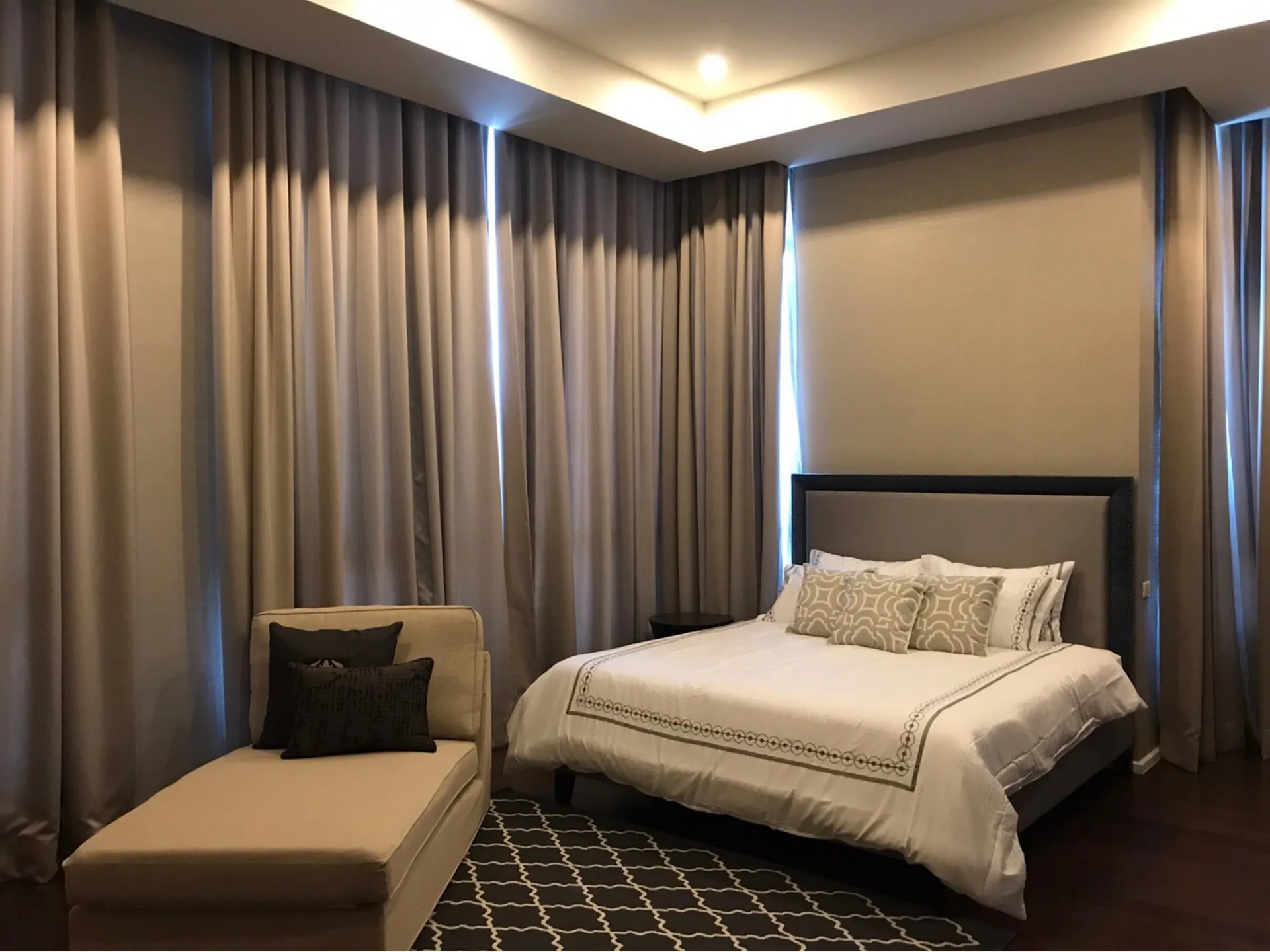 Property photos for The Capital Ekamai-Thonglor