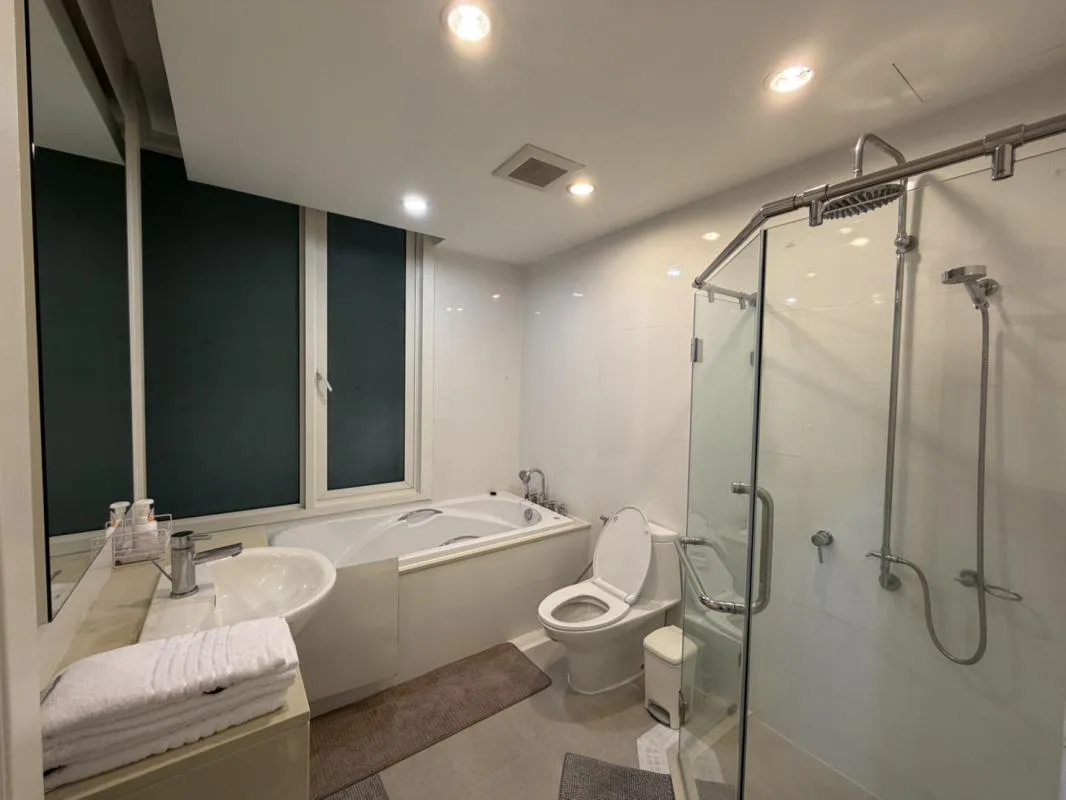 Property photos for Siri Residence