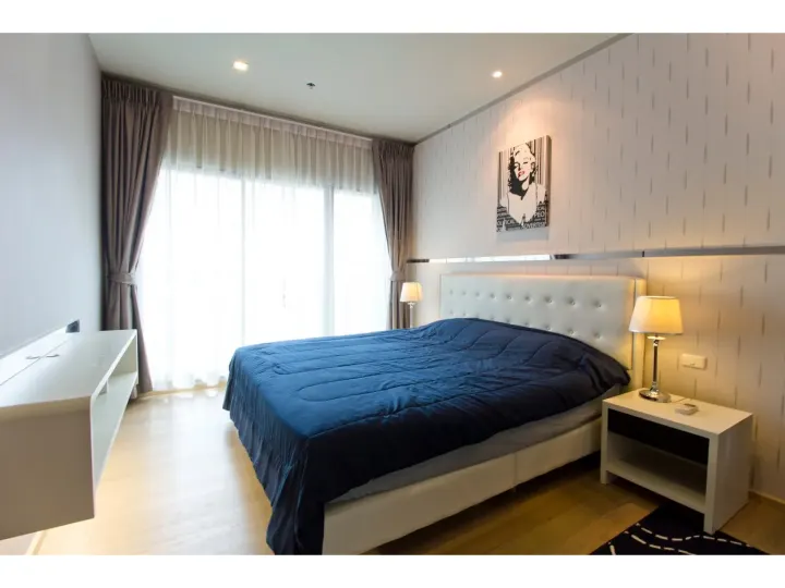 Property photos for Noble Refine