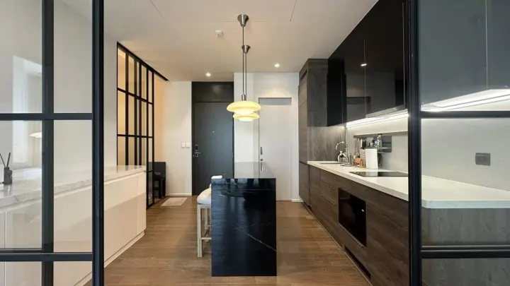 Property photos for Muniq Langsuan