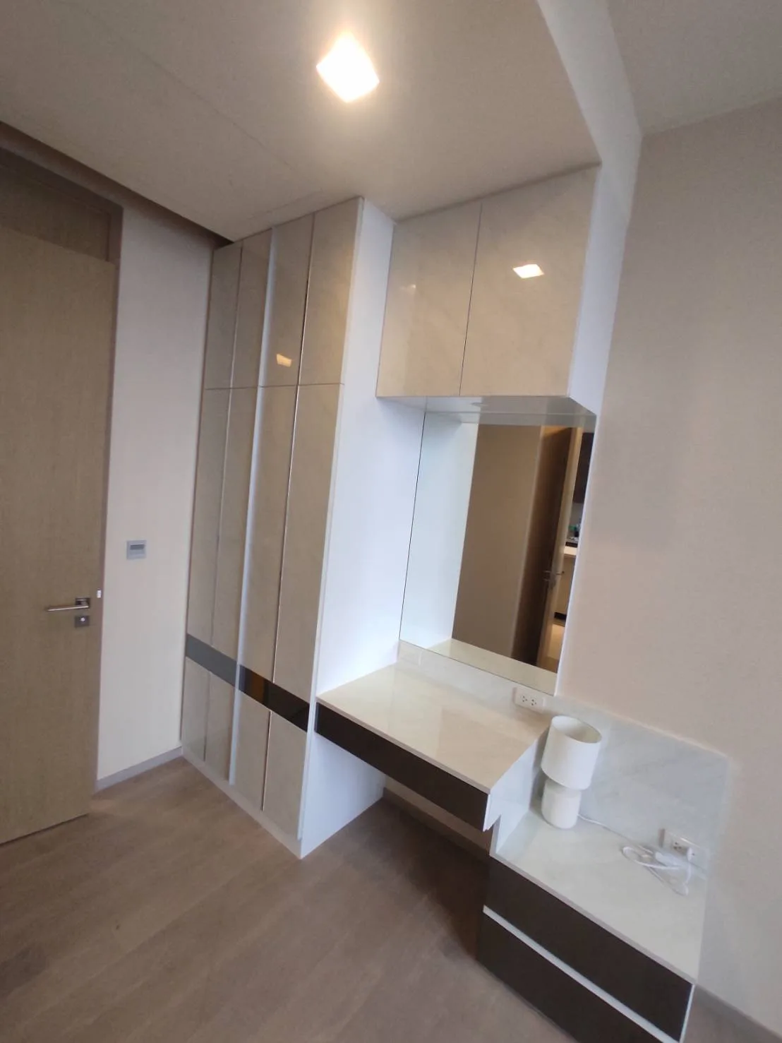 Property photos for The Esse Asoke