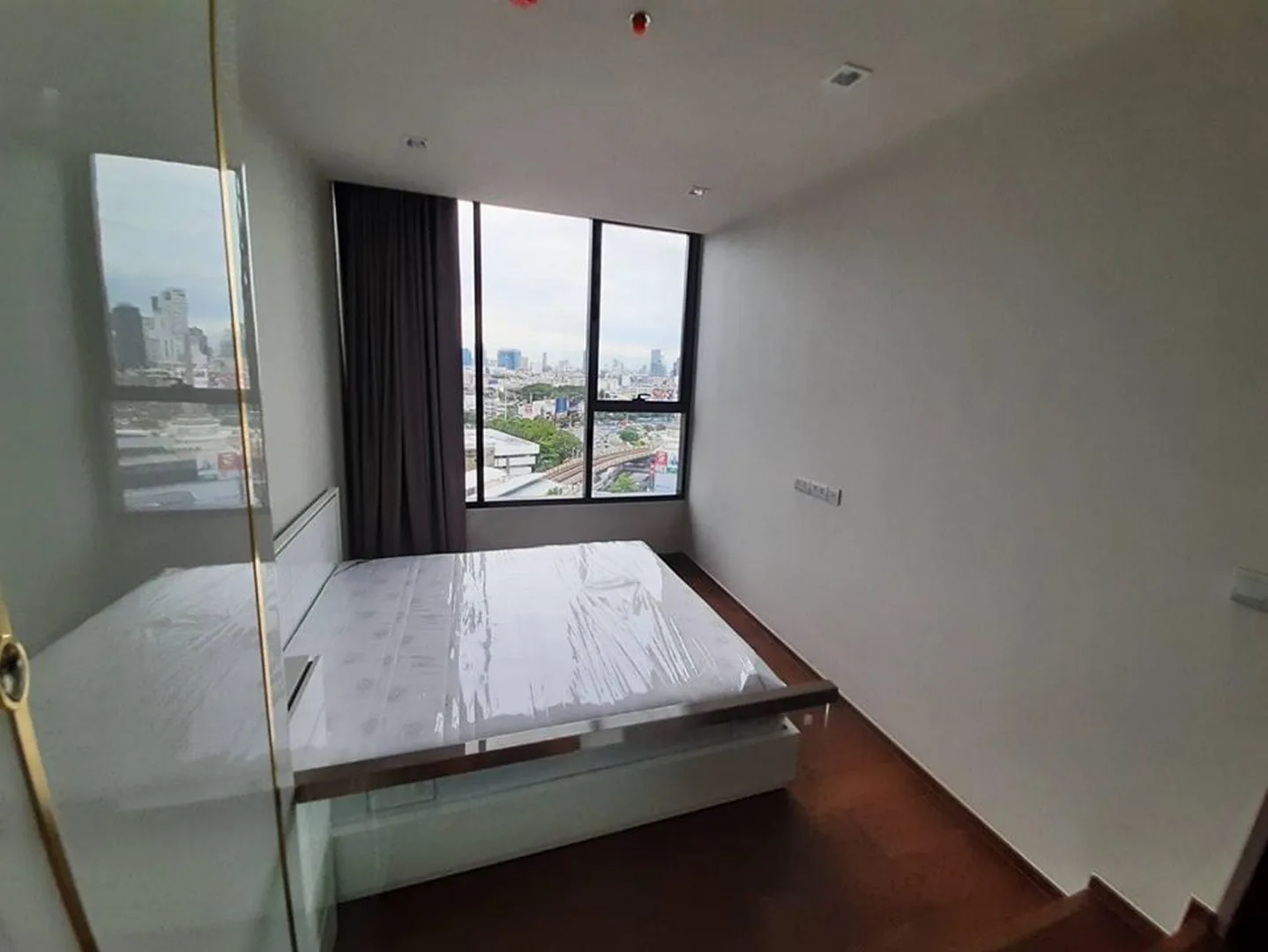 Property photos for Ideo Q Victory