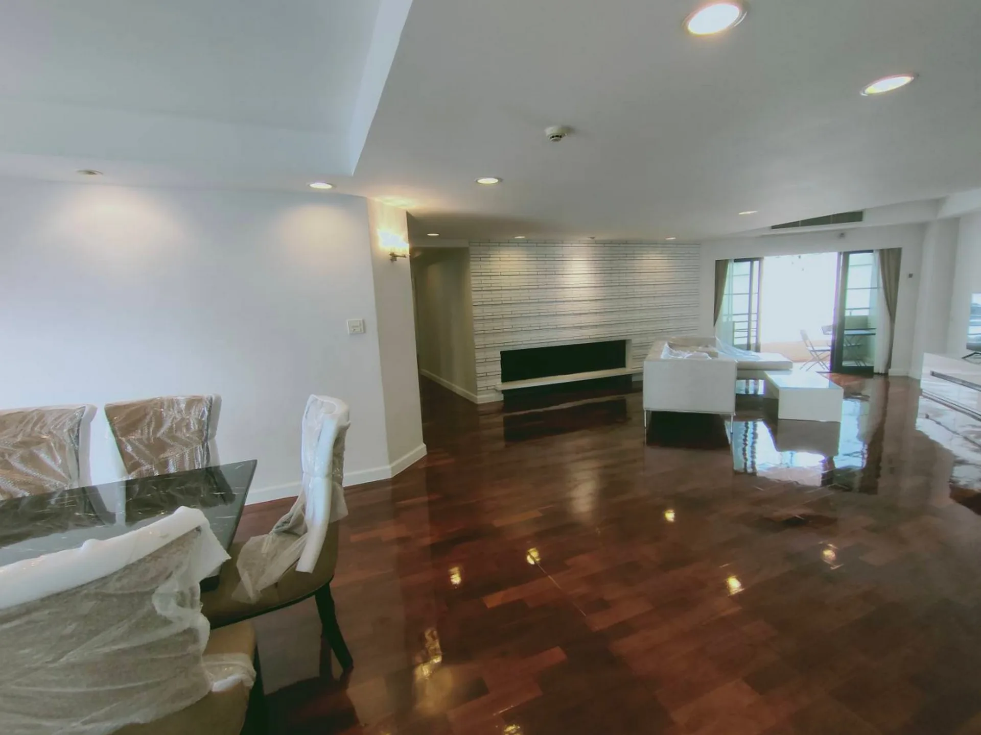 Property photos for Cosmo Villa