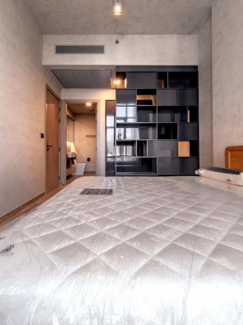 Property photos for The Lofts Asoke
