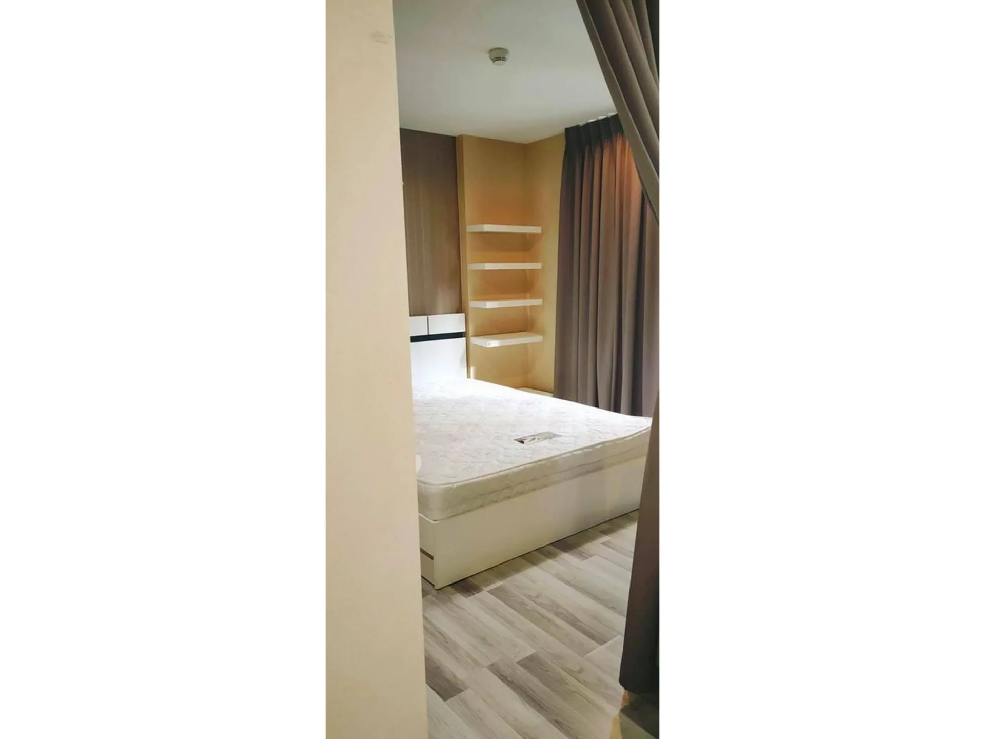Property photos for The Key Phahonyothin