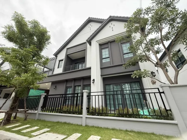 Property photos for Centro Bangna-Kingkaew