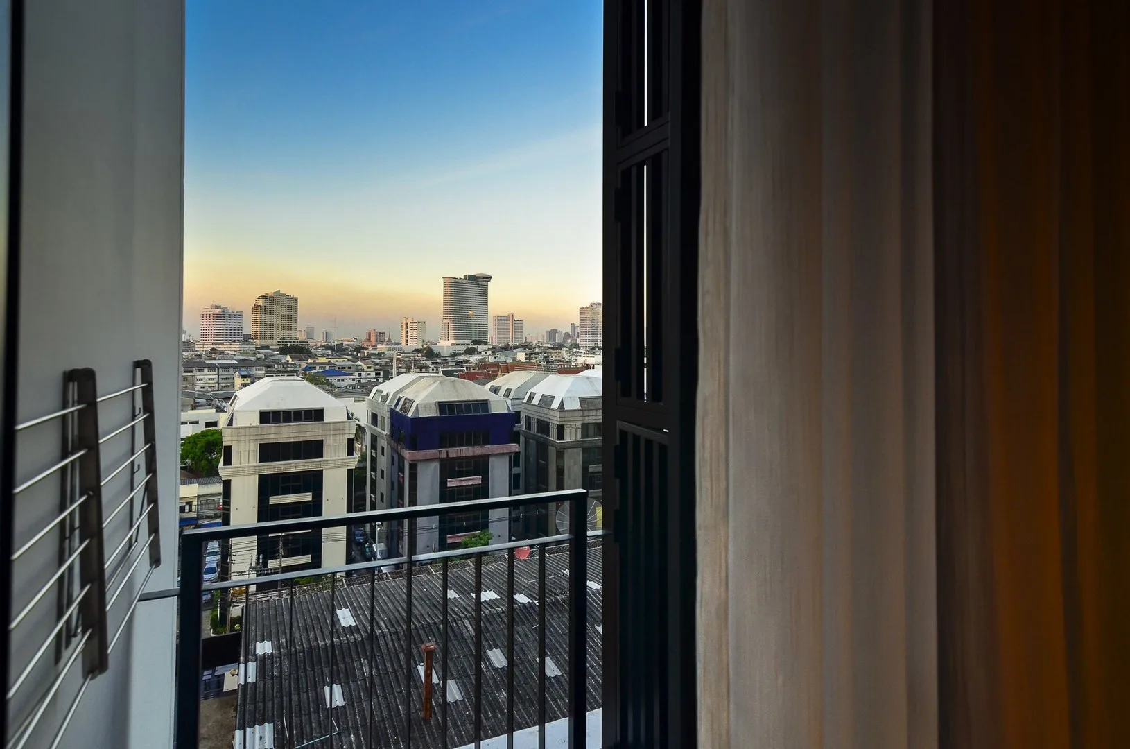 Property photos for Urbano Absolute Sathon - Taksin