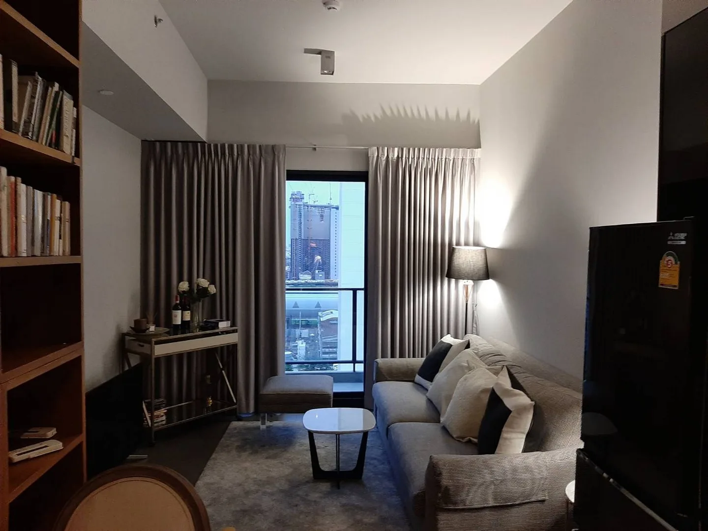 Property photos for The Lofts Asoke