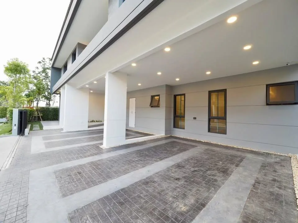Property photos for The City Bangna