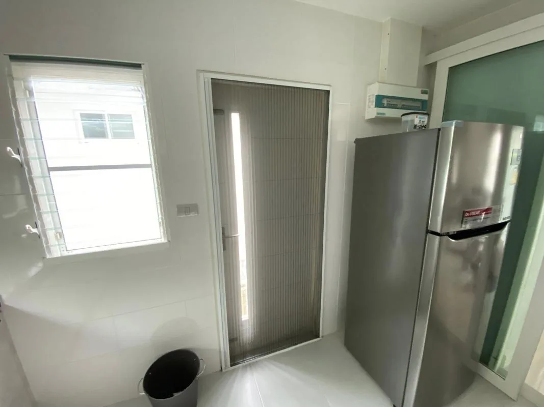 Property photos for Mantana Onnut-Wongwaen 5