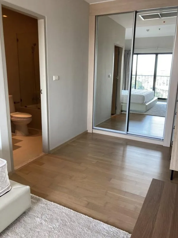 Property photos for Noble Reveal
