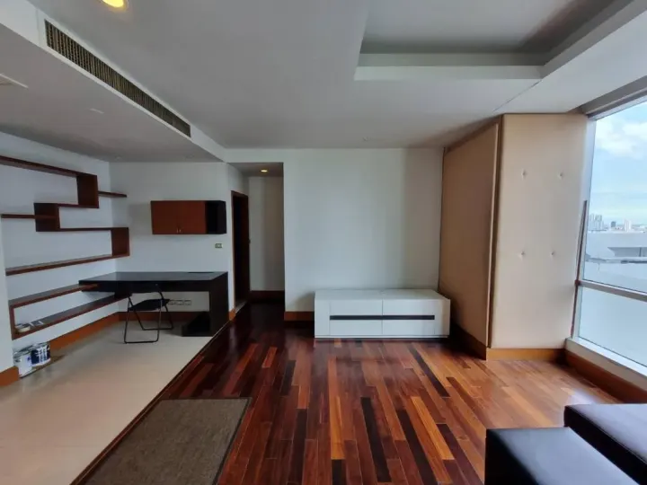 Property photos for Sky Villas Sathorn