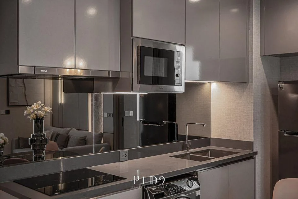 Property photos for The Extro Phayathai-rangnam