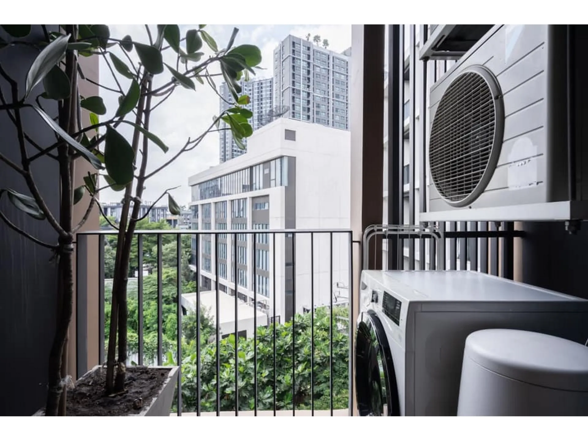 Property photos for Hasu Haus