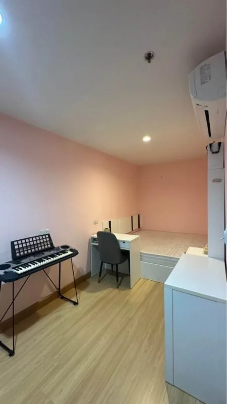 Property photos for State Tower
