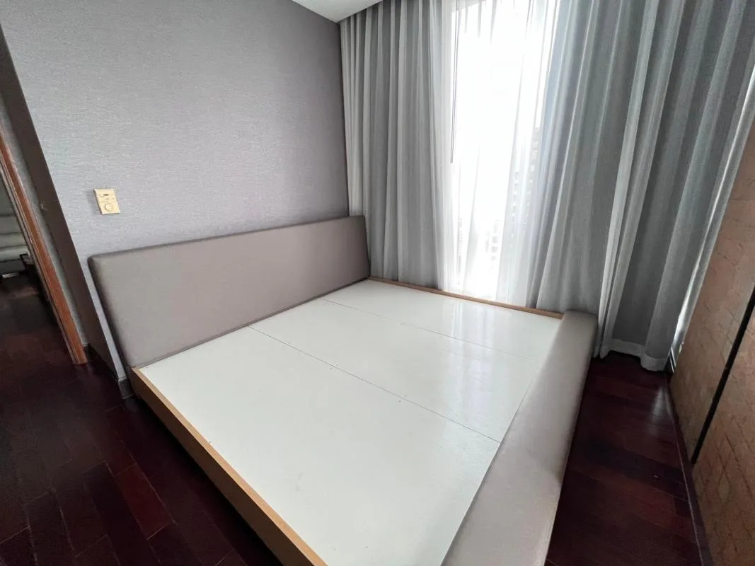 Property photos for Sky Villas Sathorn
