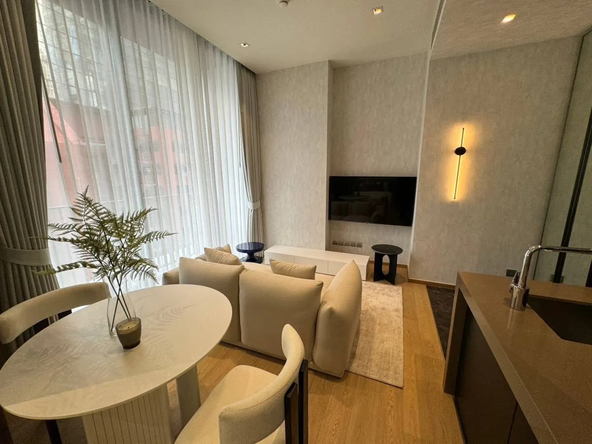 Property photos for 28 Chidlom