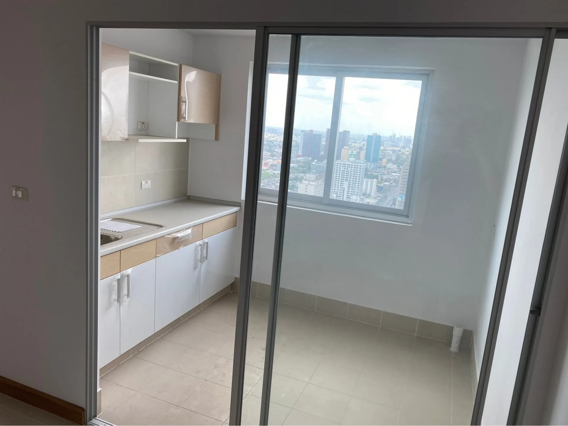 Property photos for Supalai Park Ekkamai - Thonglor