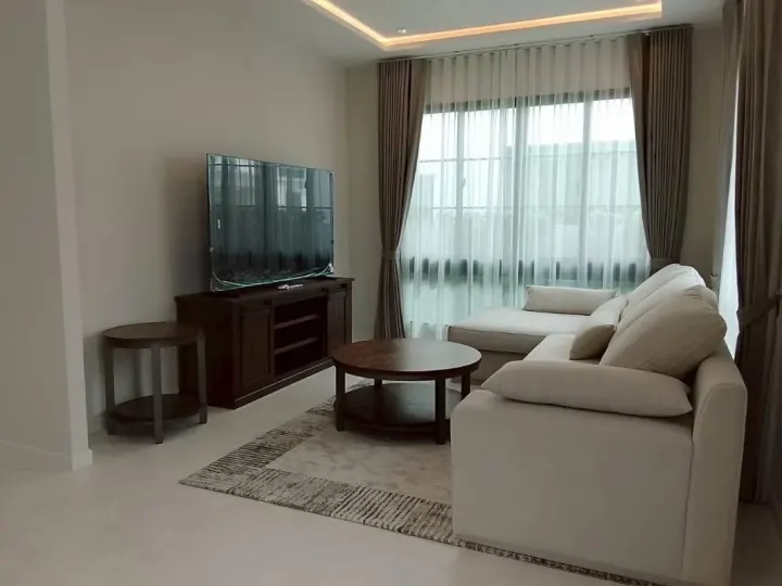 Property photos for Sansiri 10 East