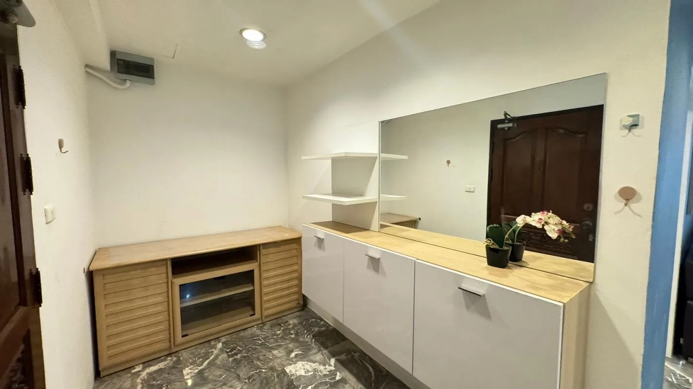 Property photos for Saranjai Mansion