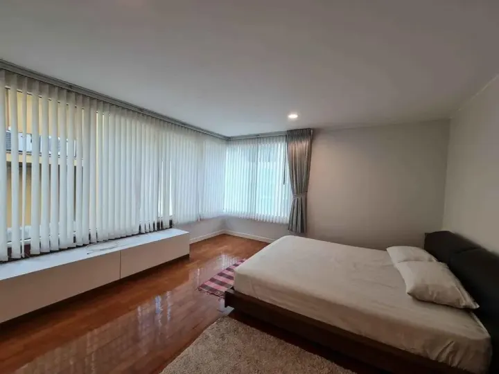 Property photos for Baan Siri Ruedee