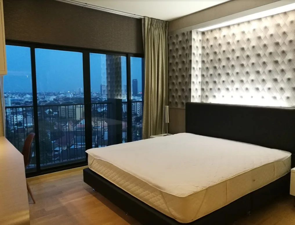 Property photos for Noble Reveal