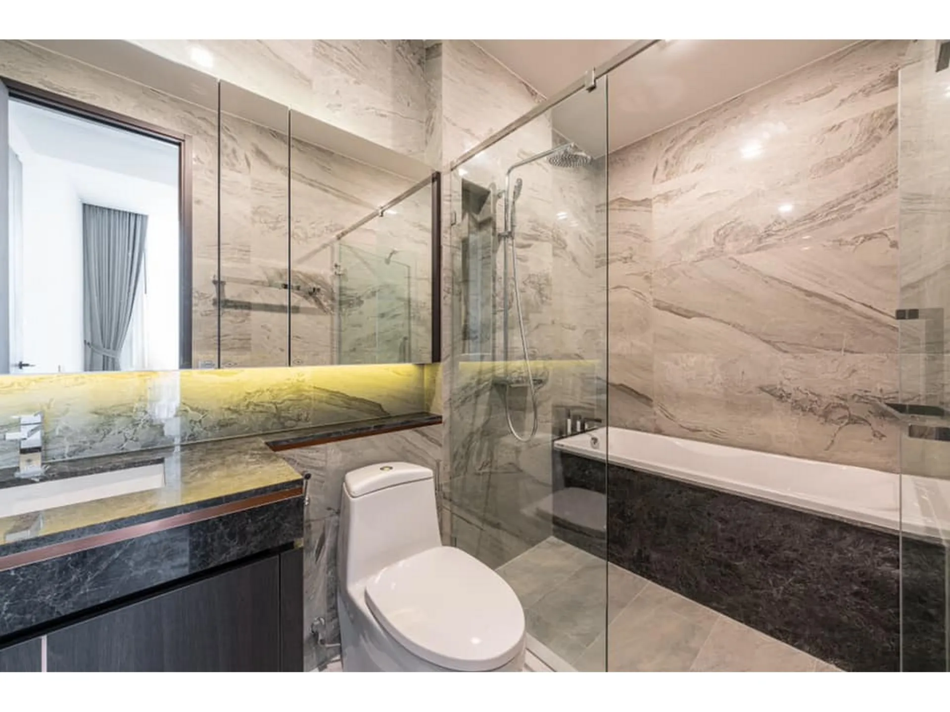 Property photos for Laviq Sukhumvit 57
