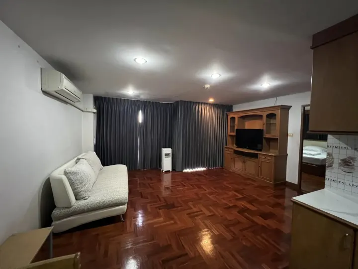 Property photos for Sathorn Condo Place