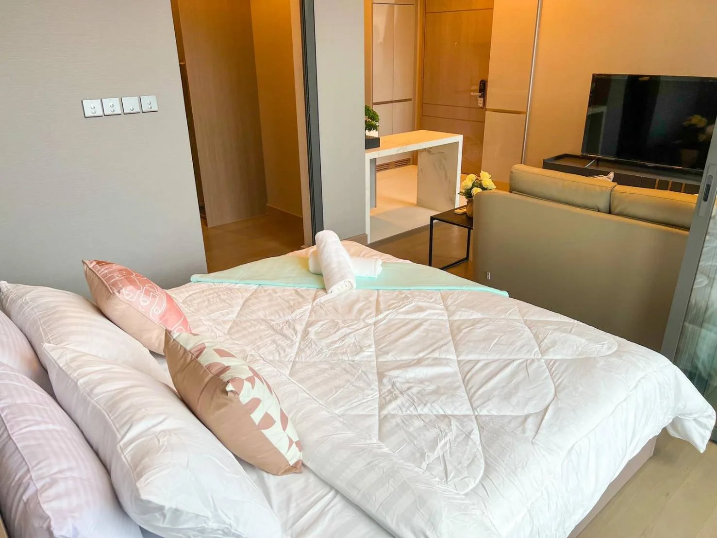 Property photos for The Esse at Singha Complex