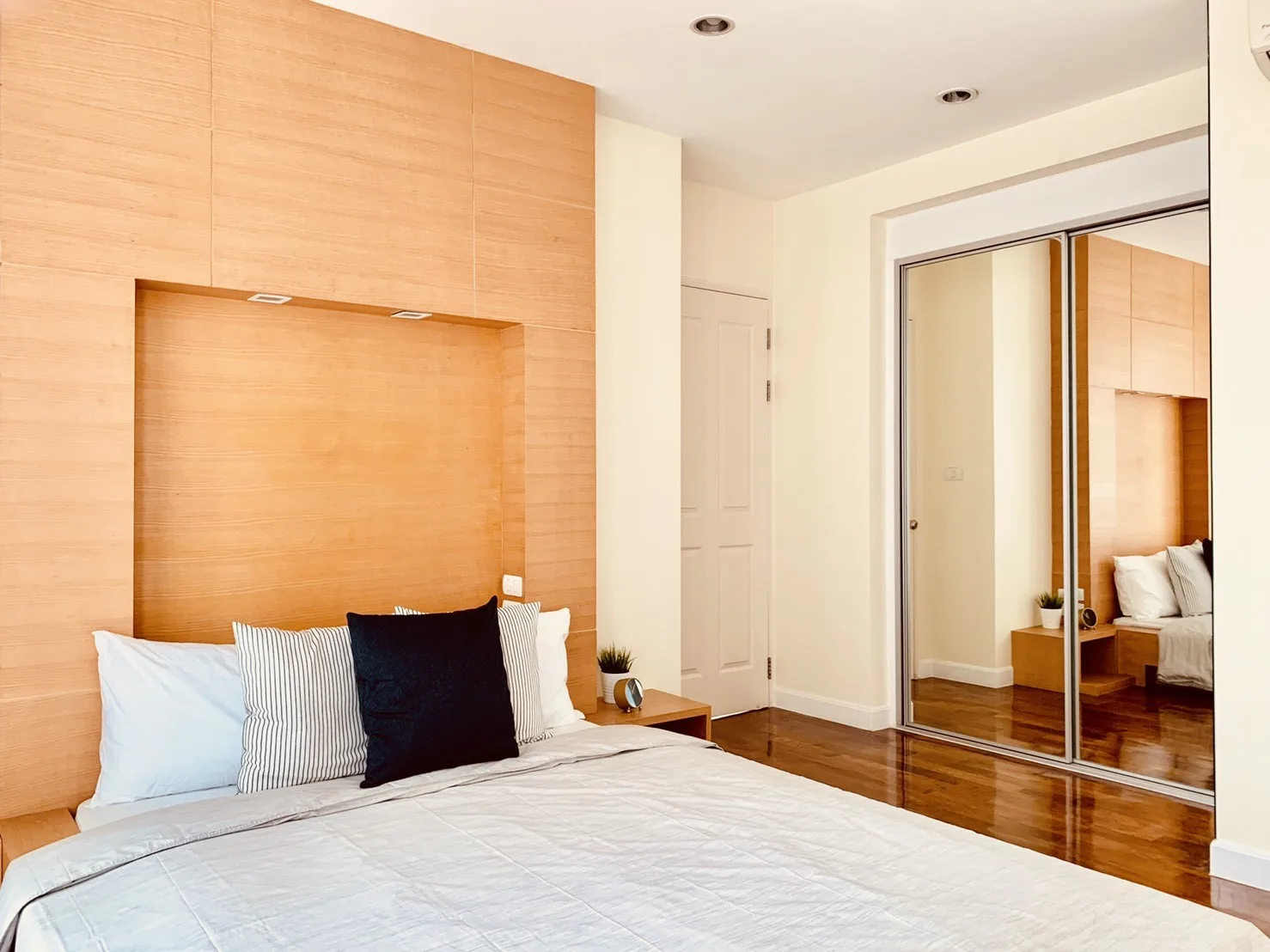 Property photos for Baan Siri 31