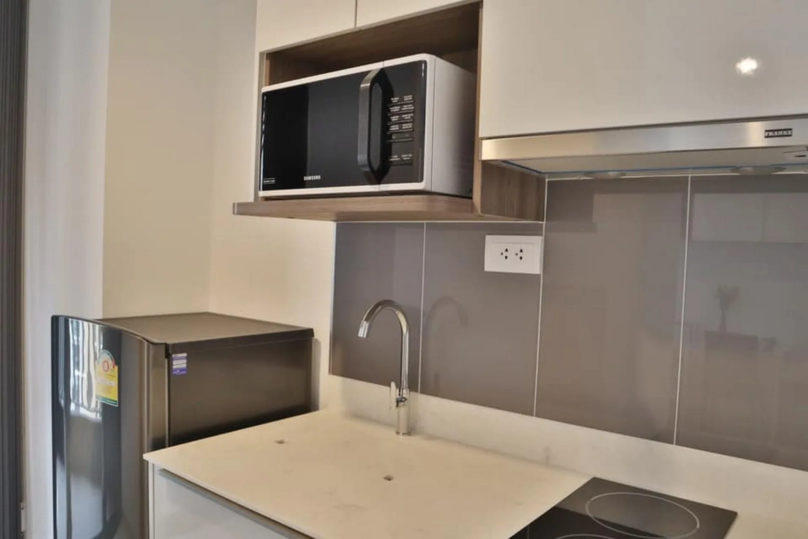 Property photos for Ideo Mobi Asoke