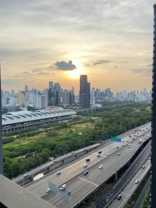 Property photos for Chewathai Residence Asoke