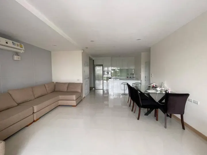 Property photos for The Rise Sukhumvit 39