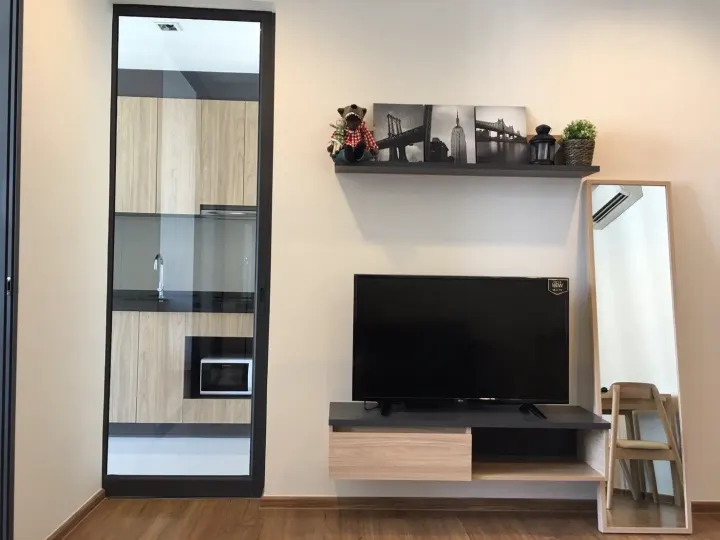 Property photos for Hasu Haus